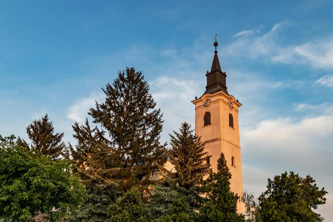 Tiszavasvári Református Egyházközség temploma