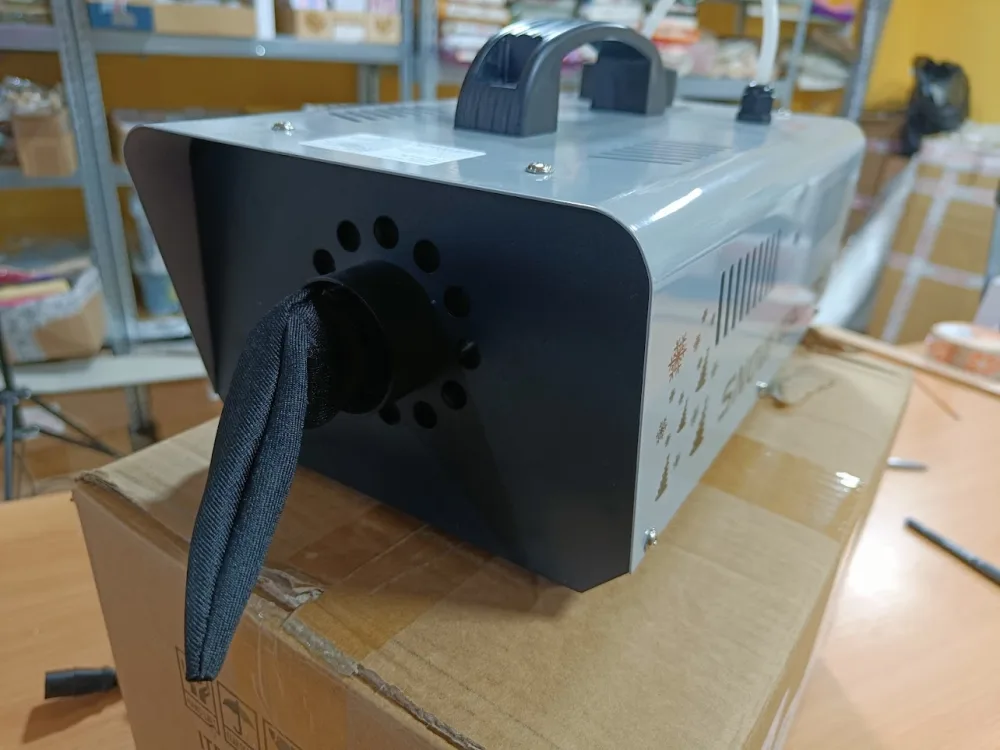 professzionális hógép 700W