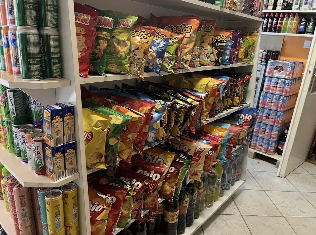 Oázis Palackozott Italok Boltja